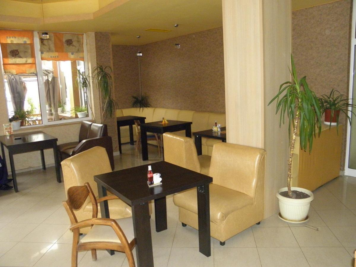 Hotel Pilevski Blagoevgrad Exteriör bild