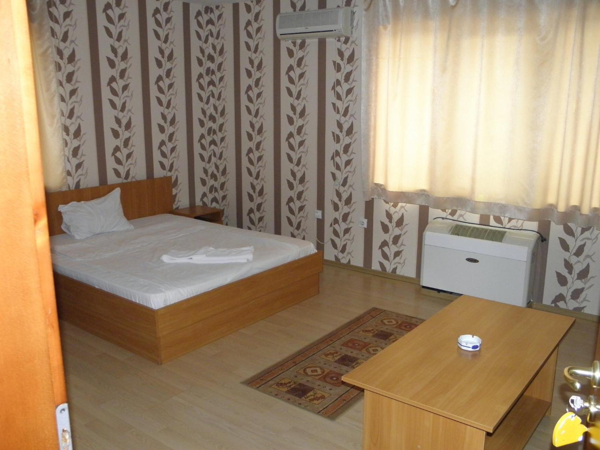 Hotel Pilevski Blagoevgrad Exteriör bild