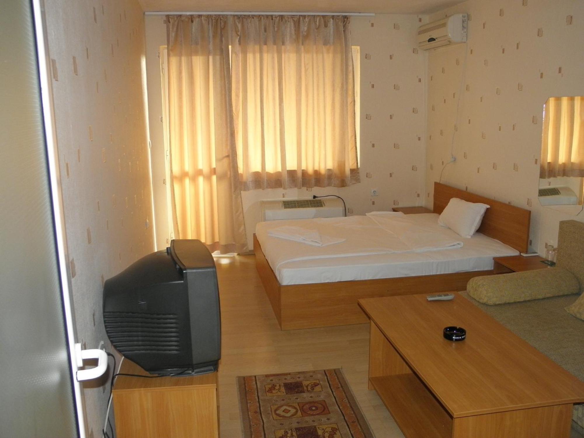 Hotel Pilevski Blagoevgrad Exteriör bild